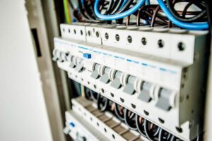 Mantenimiento de sistemas eléctricos